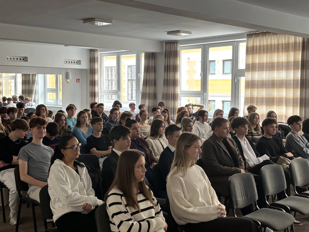 Egyetemi bemutatkozó nap IMG