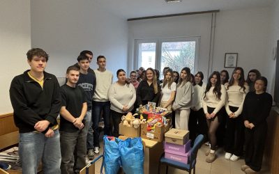 A 12.B osztály karácsonyi adománygyűjtése