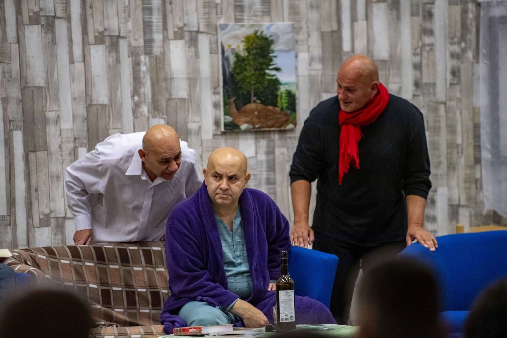 Börtönszínház (2)