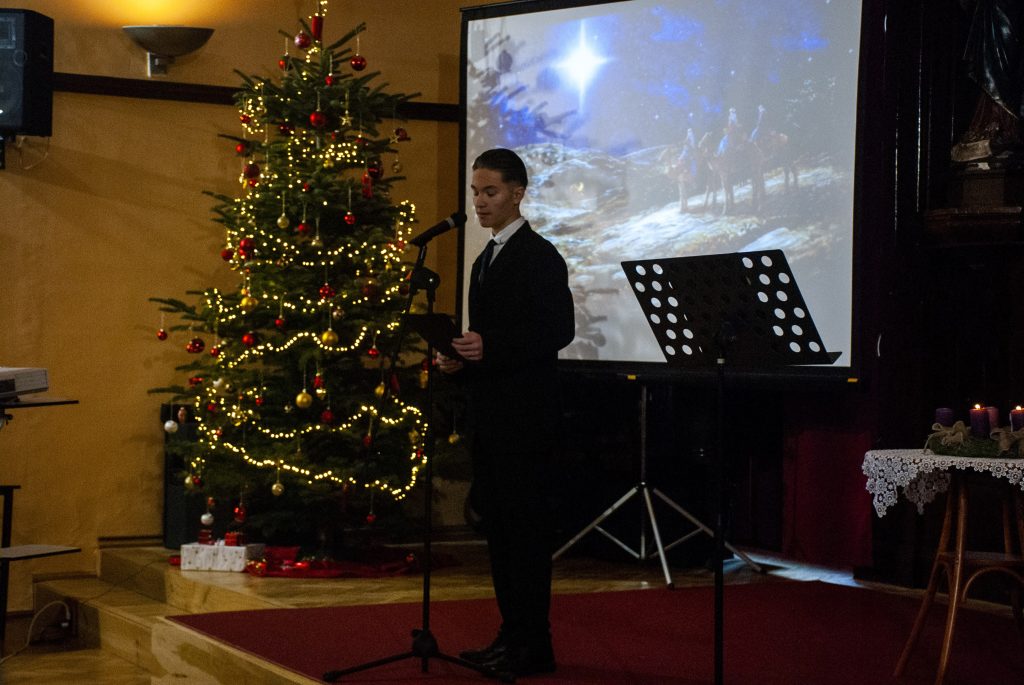 Karácsonyi műsor (26)