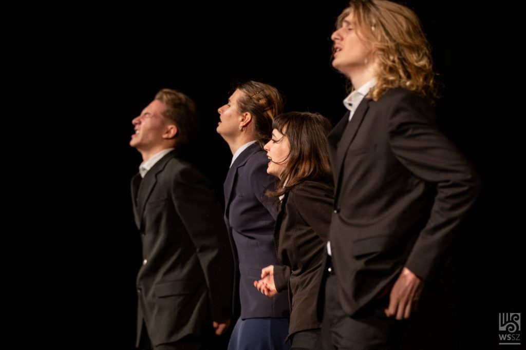 ádámok és évák színjátszó találkozó (1) ádámok és évák színjátszó találkozó (1)