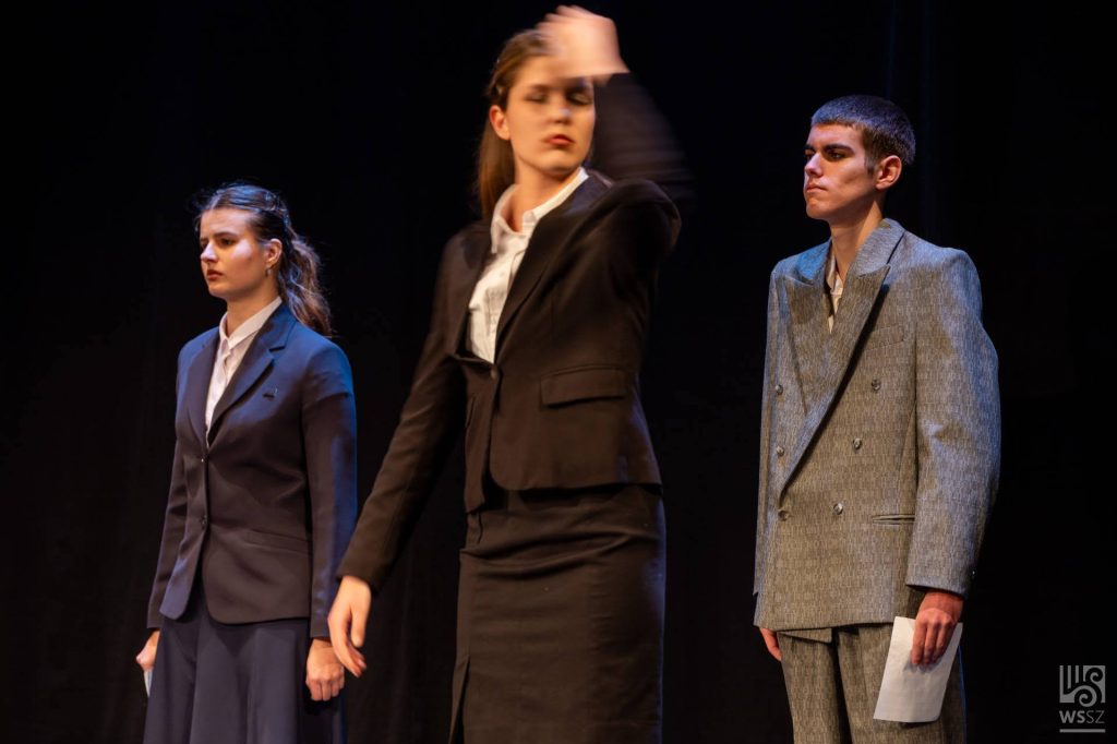 ádámok és évák színjátszó találkozó (4) ádámok és évák színjátszó találkozó (4)